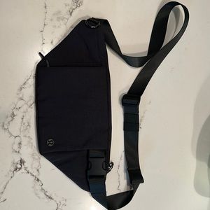 Lululemon crossbody bag